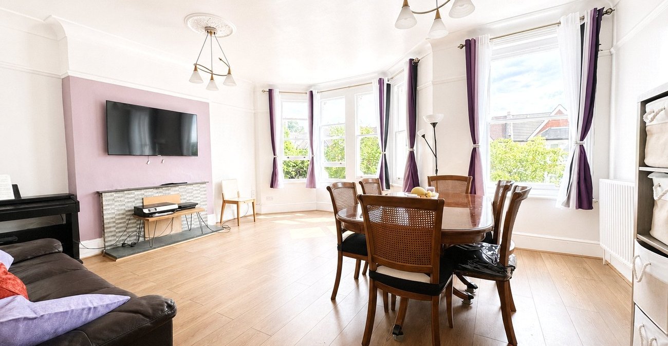 5 bedroom property for sale in Catford | Robinson Jackson