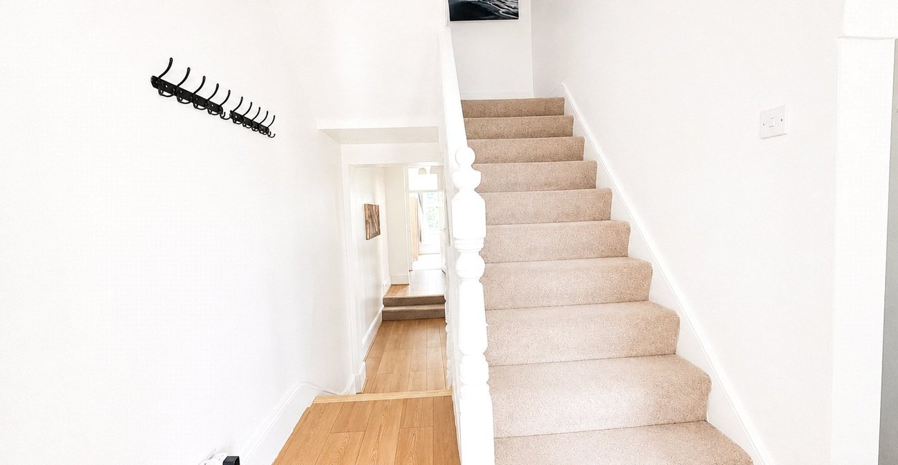 5 bedroom property for sale in Catford | Robinson Jackson