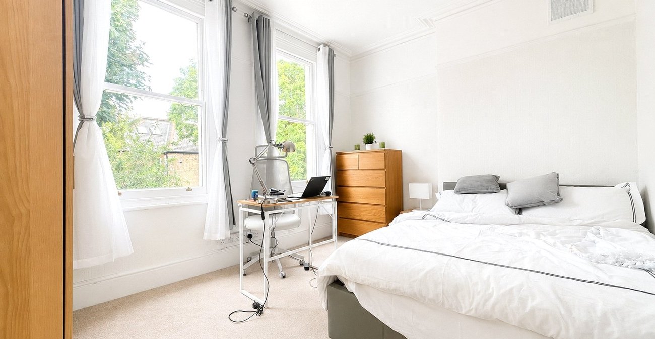 5 bedroom property for sale in Catford | Robinson Jackson