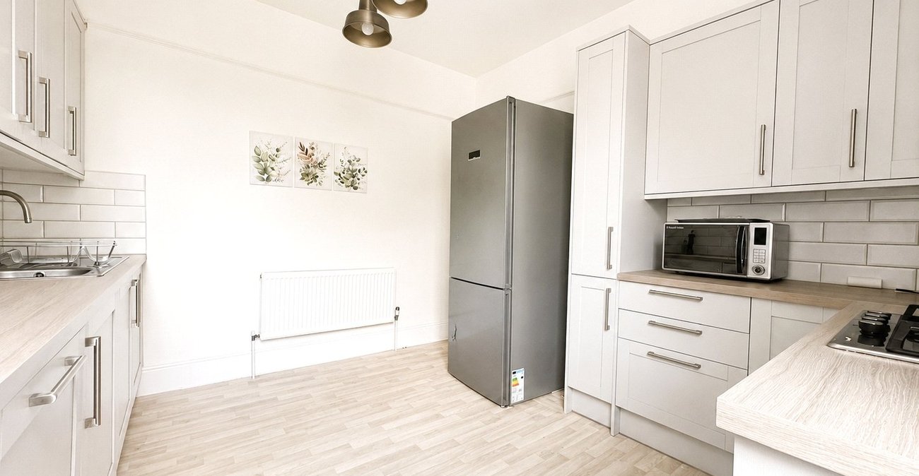5 bedroom property for sale in Catford | Robinson Jackson