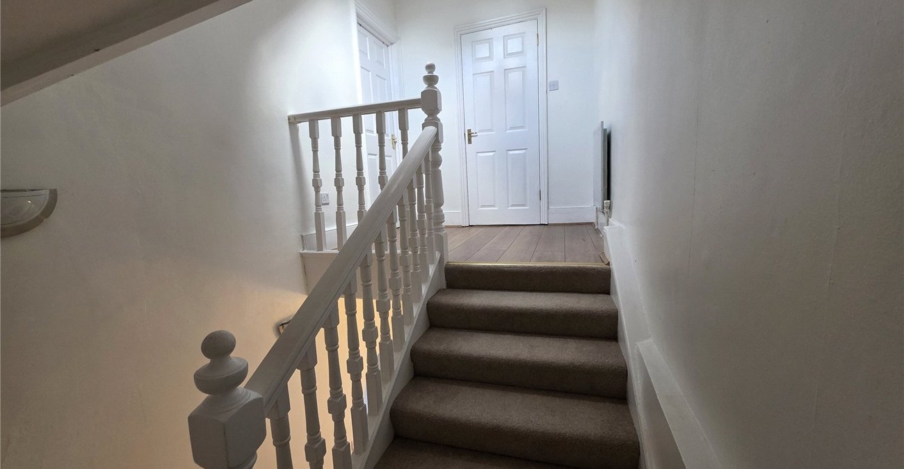 5 bedroom property for sale in Catford | Robinson Jackson