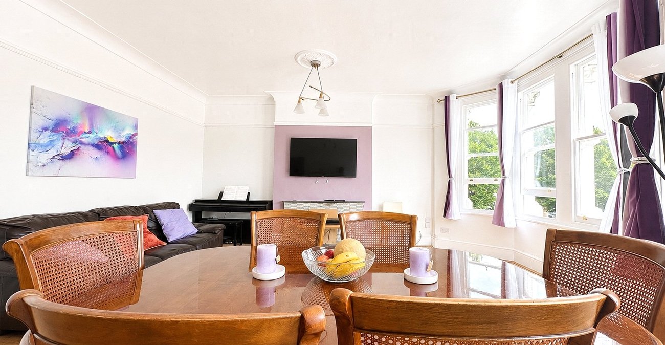 5 bedroom property for sale in Catford | Robinson Jackson