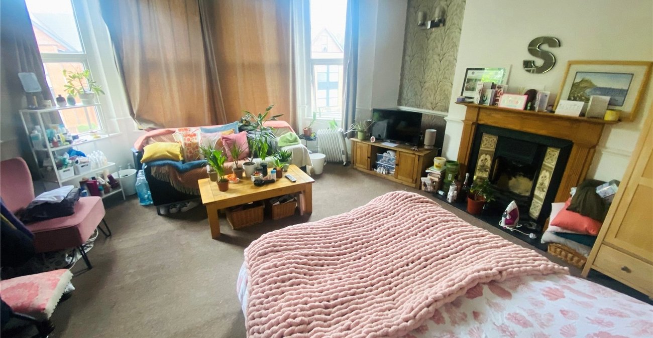 2 bedroom property for sale in Catford | Robinson Jackson