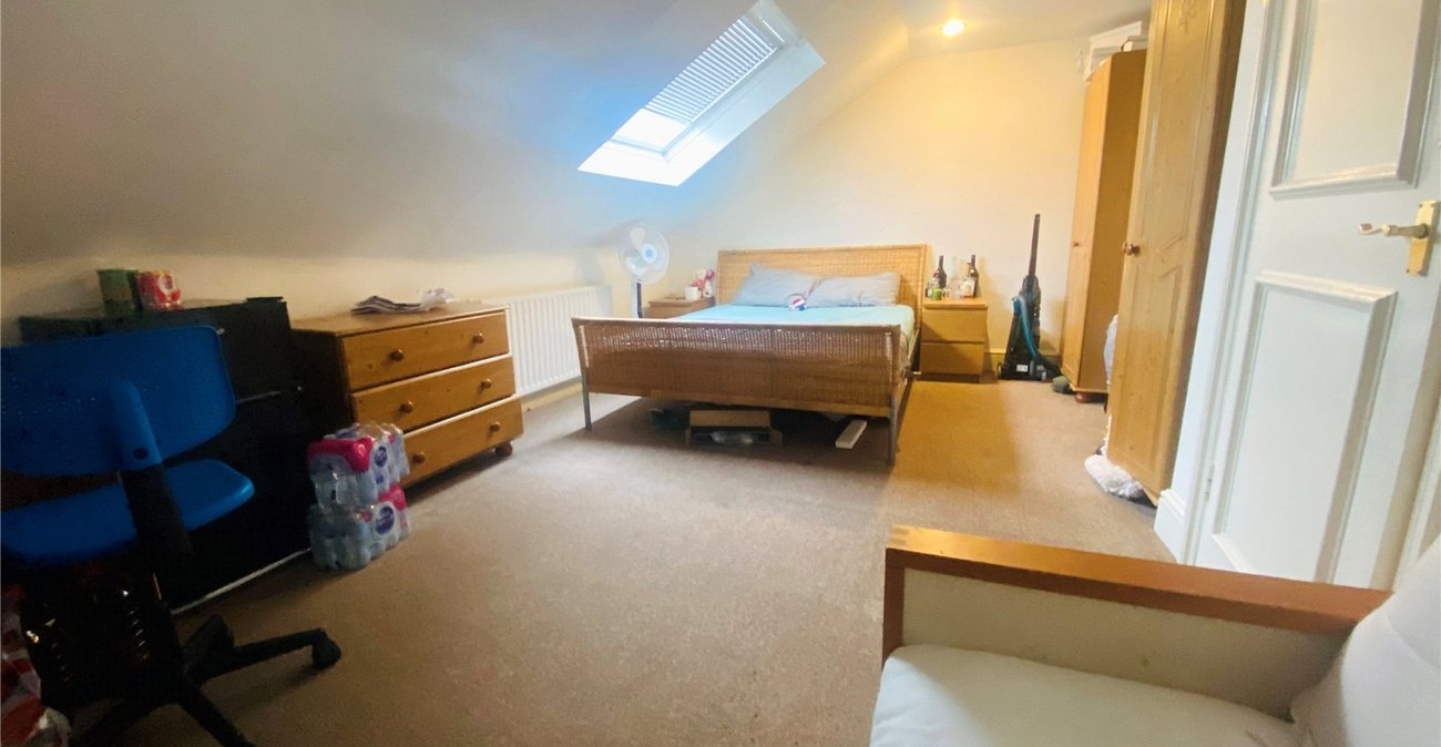 2 bedroom property for sale in Catford | Robinson Jackson