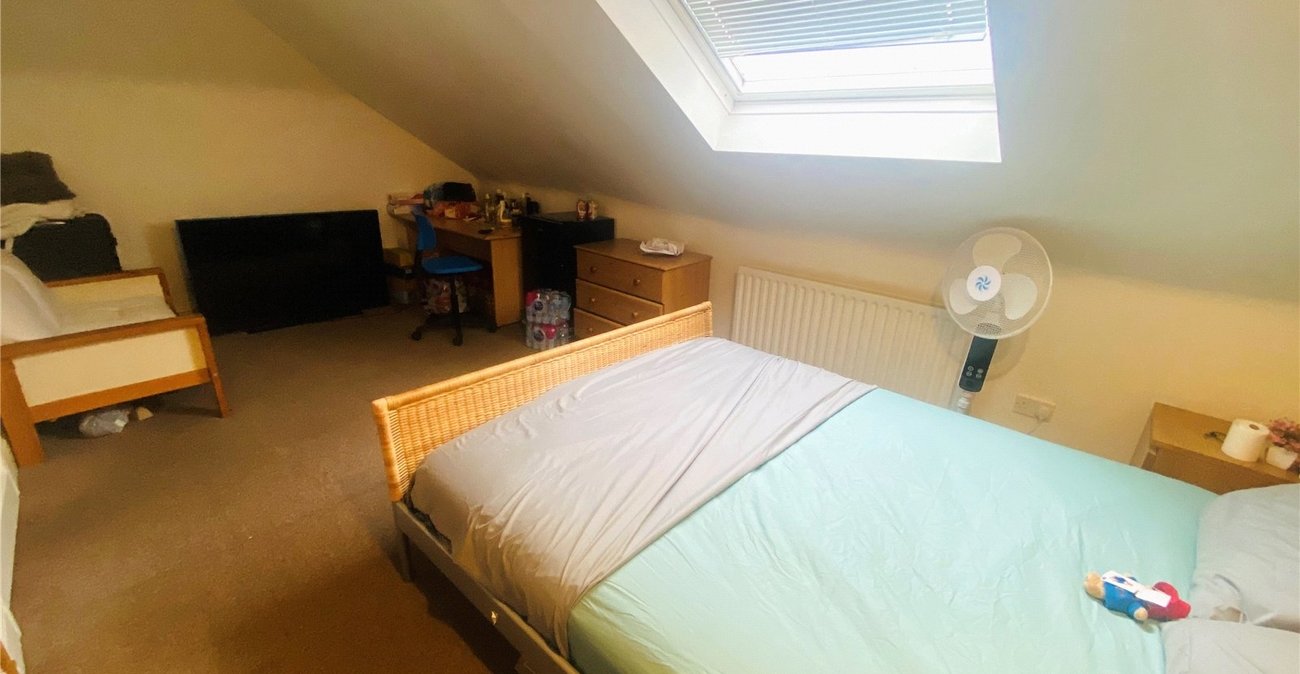 2 bedroom property for sale in Catford | Robinson Jackson