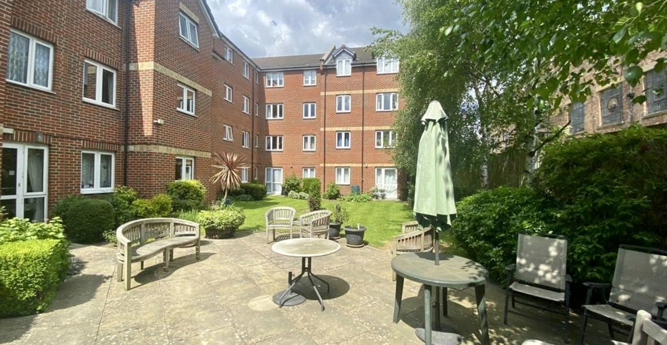 1 bedroom property for sale in London | Robinson Jackson