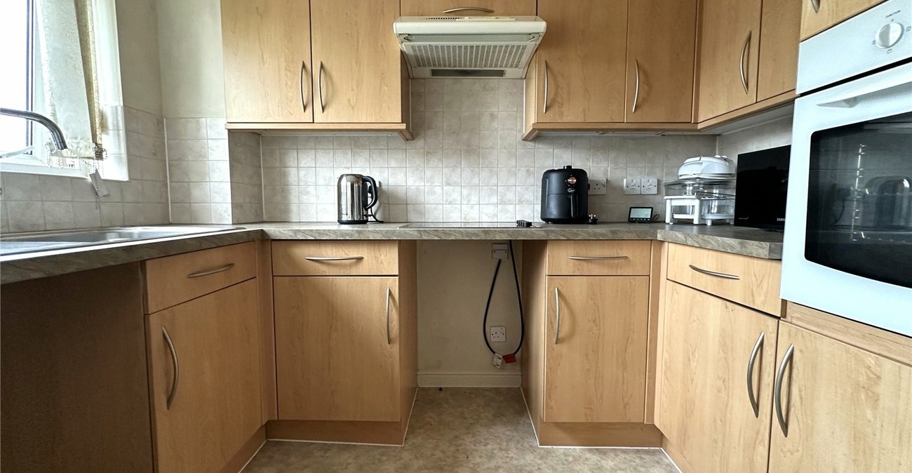 1 bedroom property for sale in London | Robinson Jackson