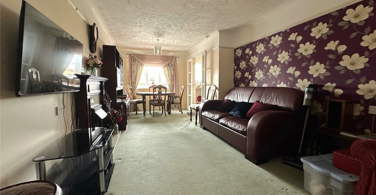 1 bedroom property for sale in London | Robinson Jackson