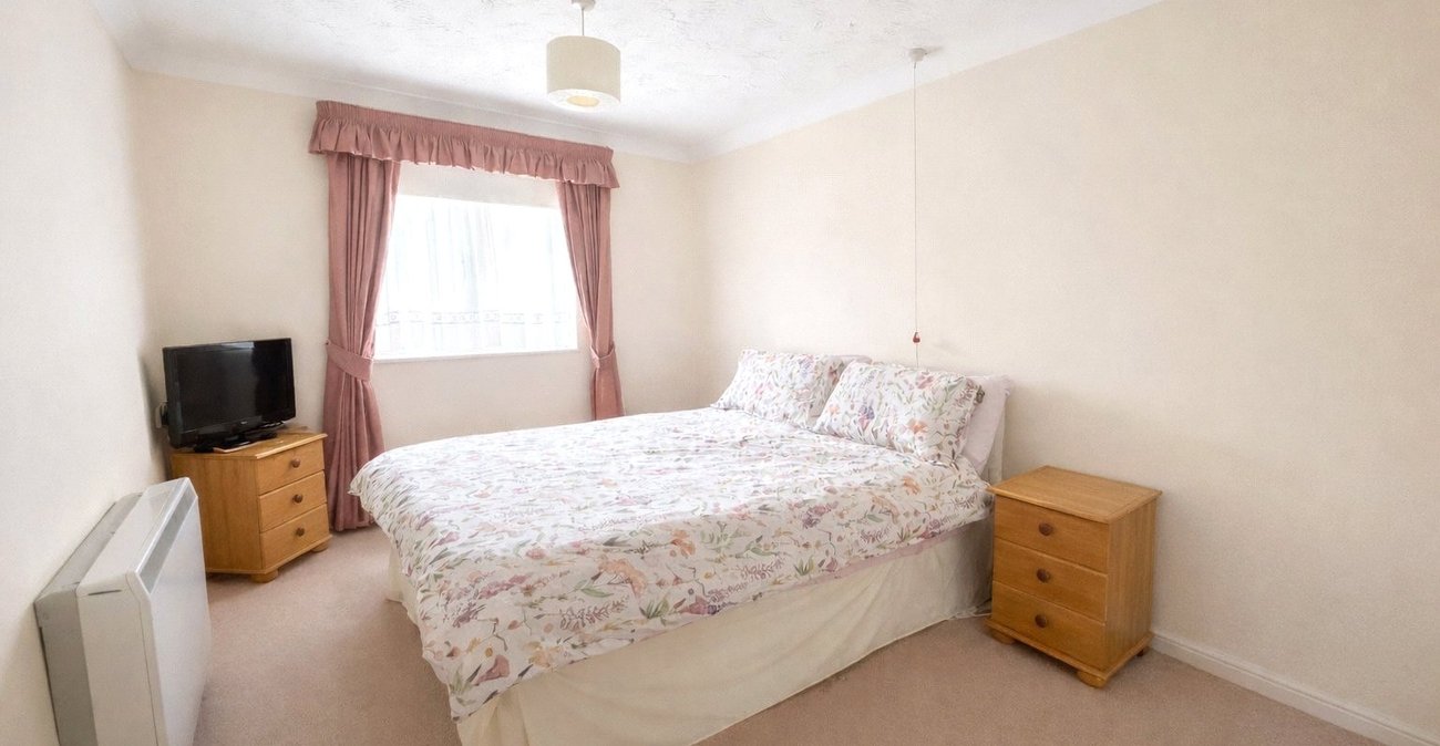 1 bedroom property for sale in London | Robinson Jackson