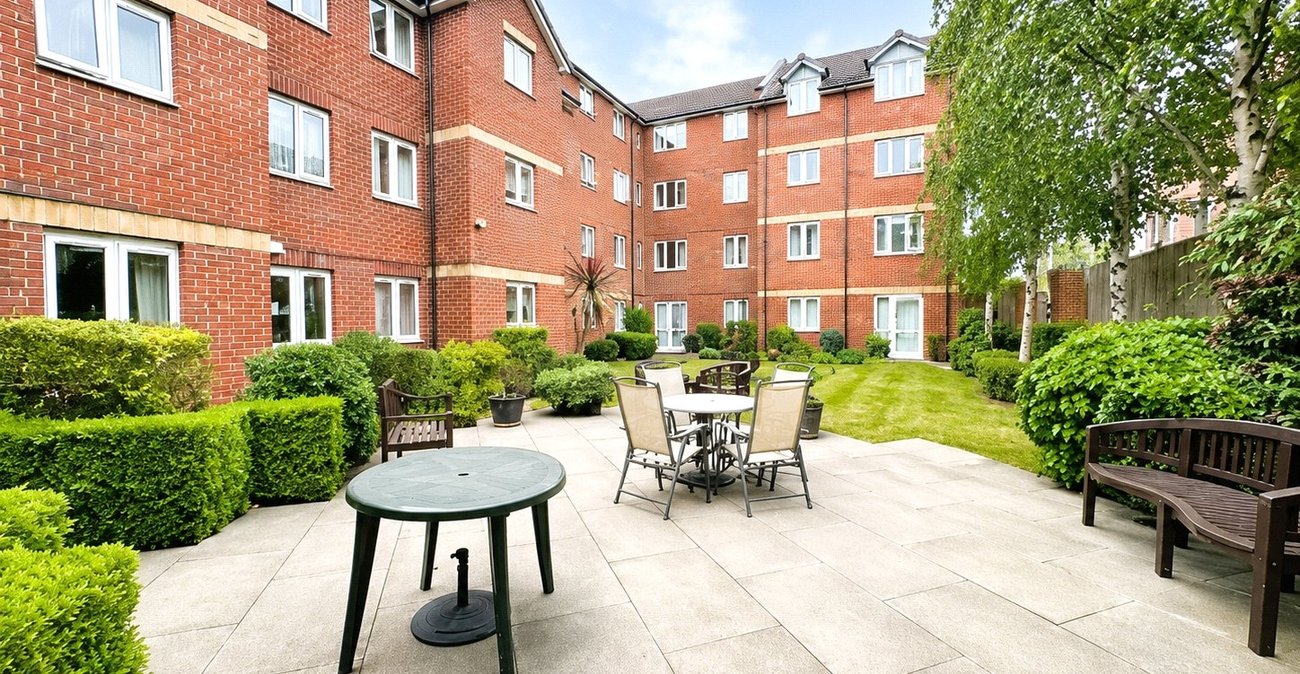 1 bedroom property for sale in London | Robinson Jackson