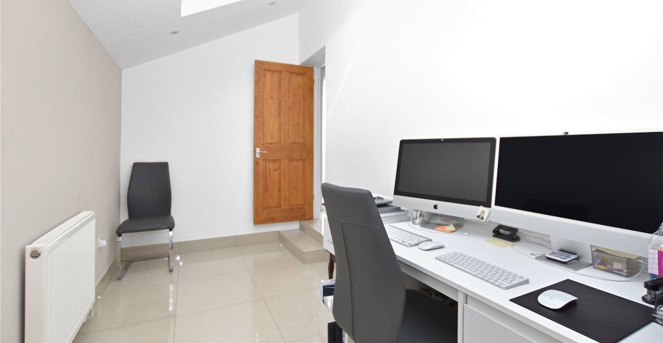 4 bedroom house for sale in Bexleyheath | Robinson Jackson