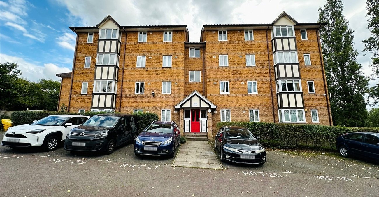 2 bedroom property for sale in Catford | Robinson Jackson