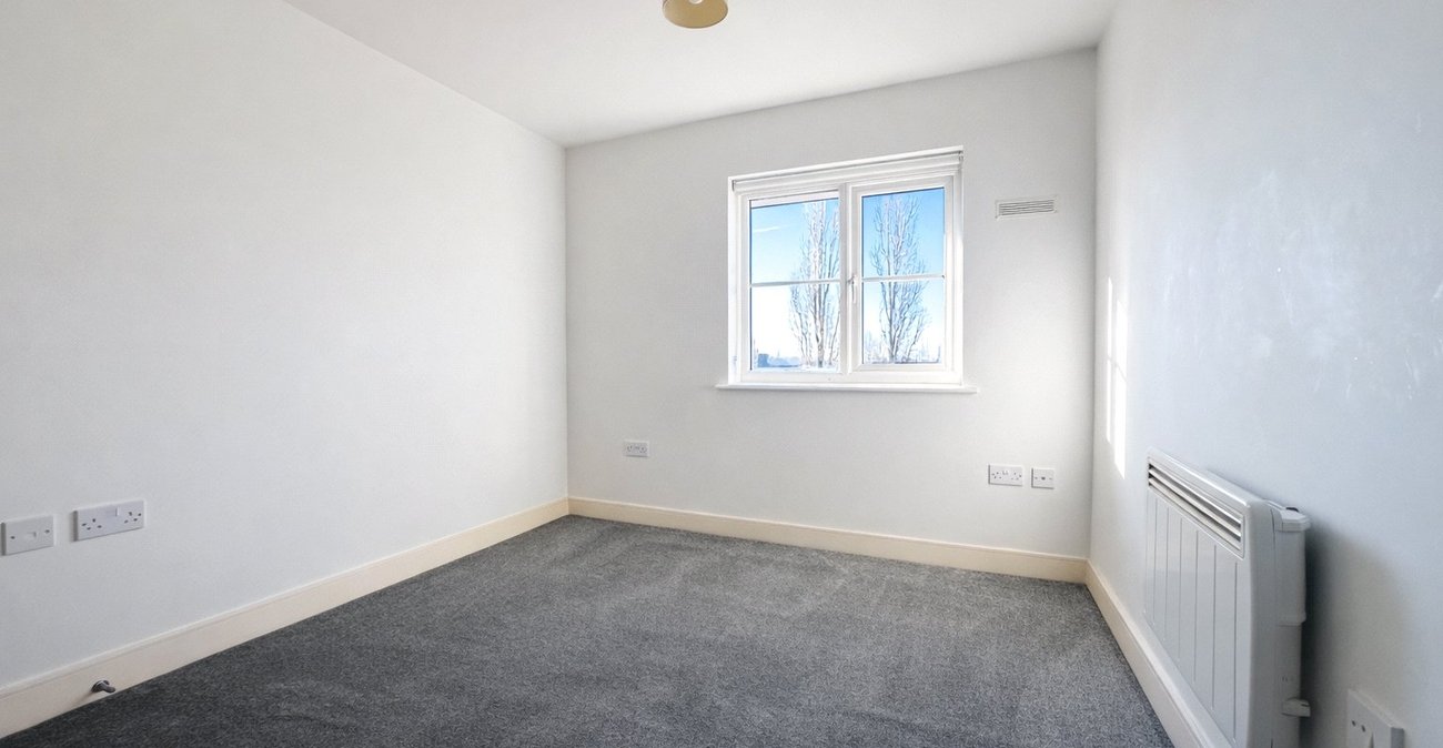 1 bedroom property for sale in London | Robinson Jackson