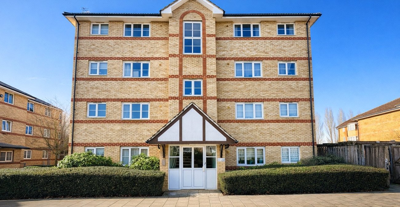 1 bedroom property for sale in London | Robinson Jackson