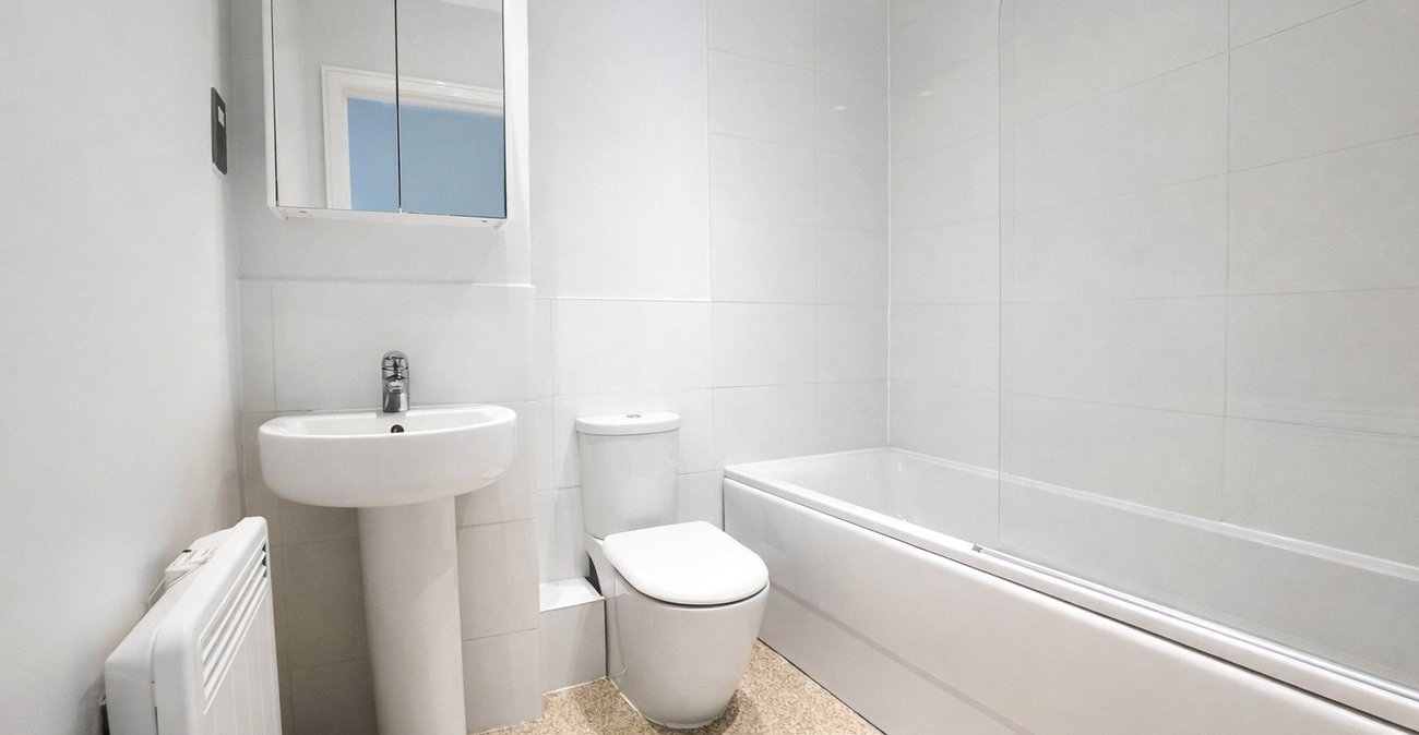 1 bedroom property for sale in London | Robinson Jackson