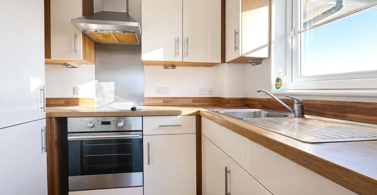 1 bedroom property for sale in London | Robinson Jackson