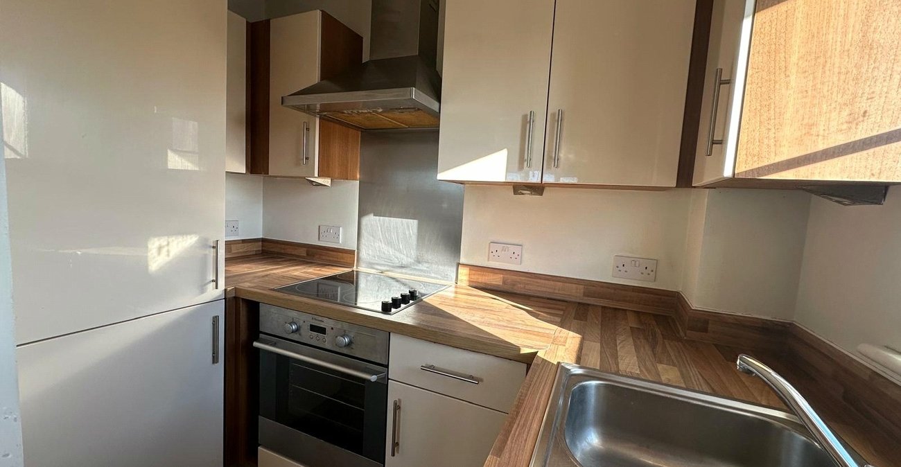 1 bedroom property for sale in London | Robinson Jackson