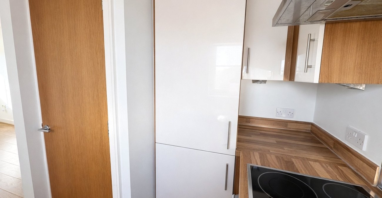 1 bedroom property for sale in London | Robinson Jackson