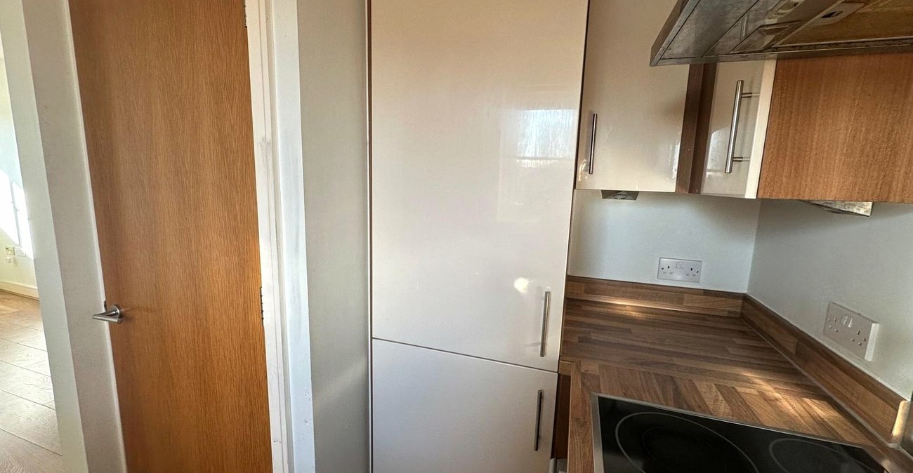 1 bedroom property for sale in London | Robinson Jackson