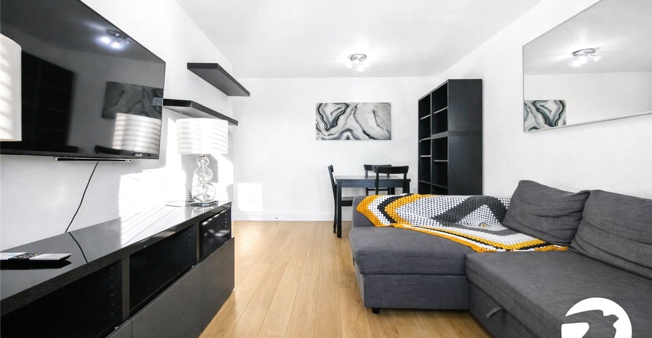 1 bedroom property for sale in London | Robinson Jackson