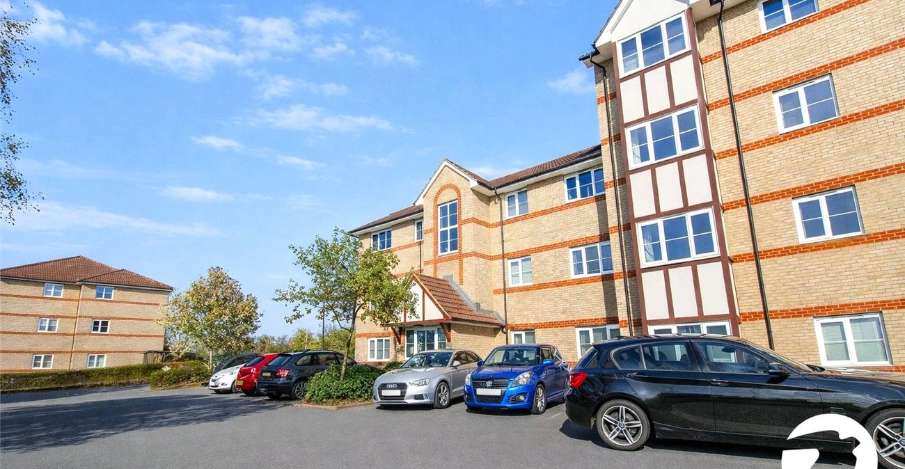 1 bedroom property for sale in London | Robinson Jackson