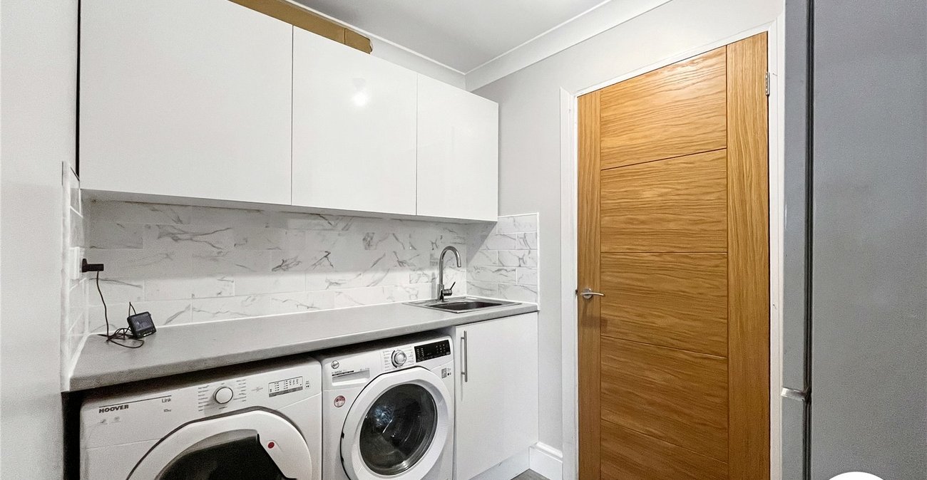 3 bedroom house for sale in Lower Halstow | Robinson Michael & Jackson