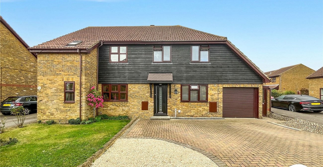 3 bedroom house for sale in Lower Halstow | Robinson Michael & Jackson