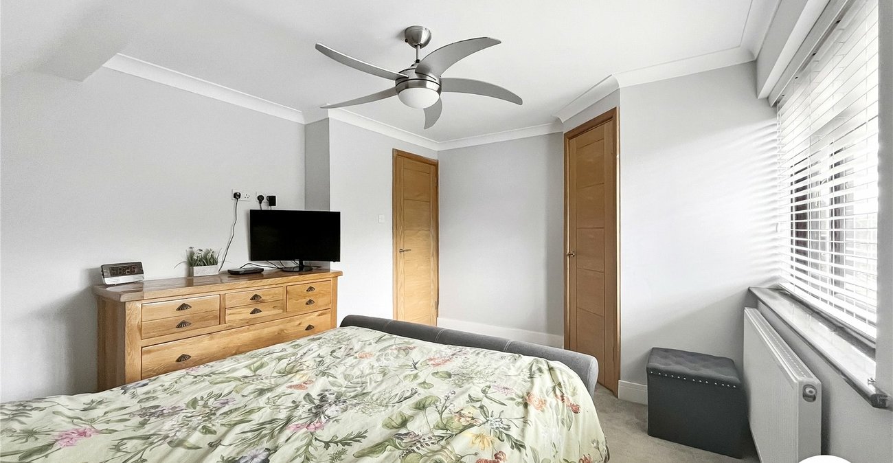 3 bedroom house for sale in Lower Halstow | Robinson Michael & Jackson