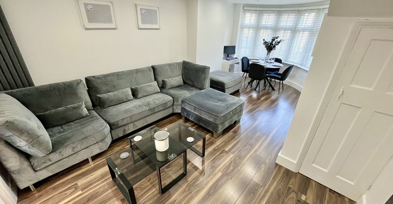 2 bedroom house for sale in Sidcup | Robinson Jackson