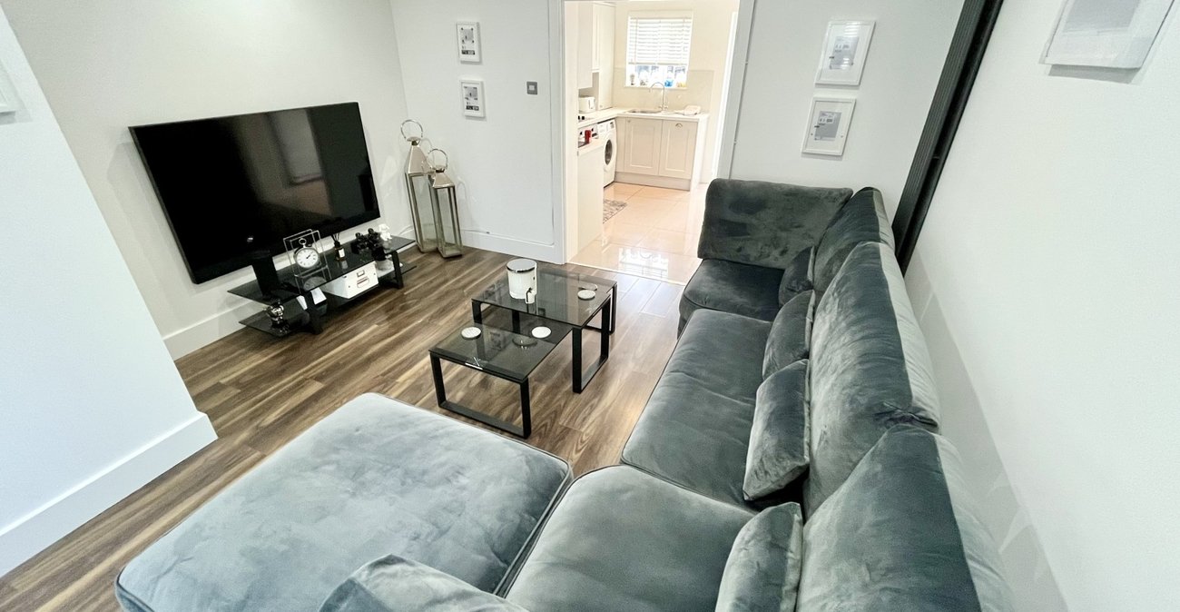 2 bedroom house for sale in Sidcup | Robinson Jackson