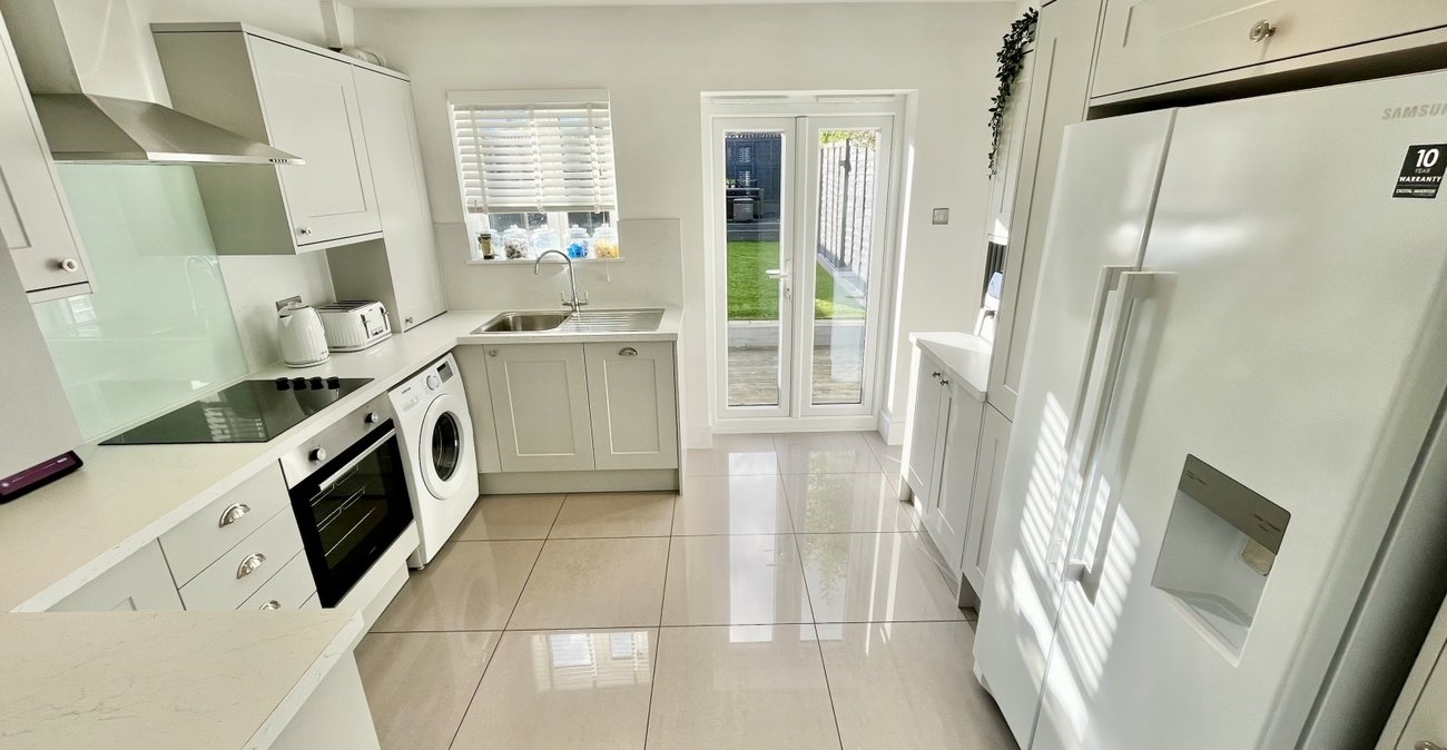 2 bedroom house for sale in Sidcup | Robinson Jackson