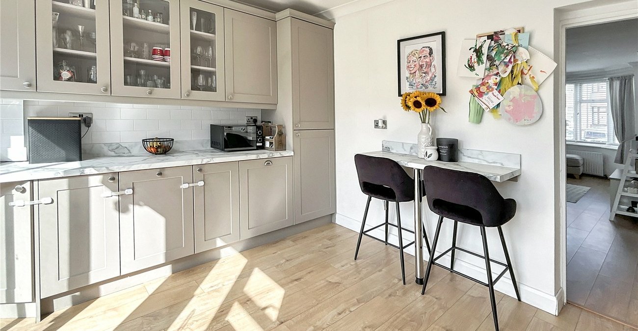 2 bedroom house for sale in Sidcup | Robinson Jackson