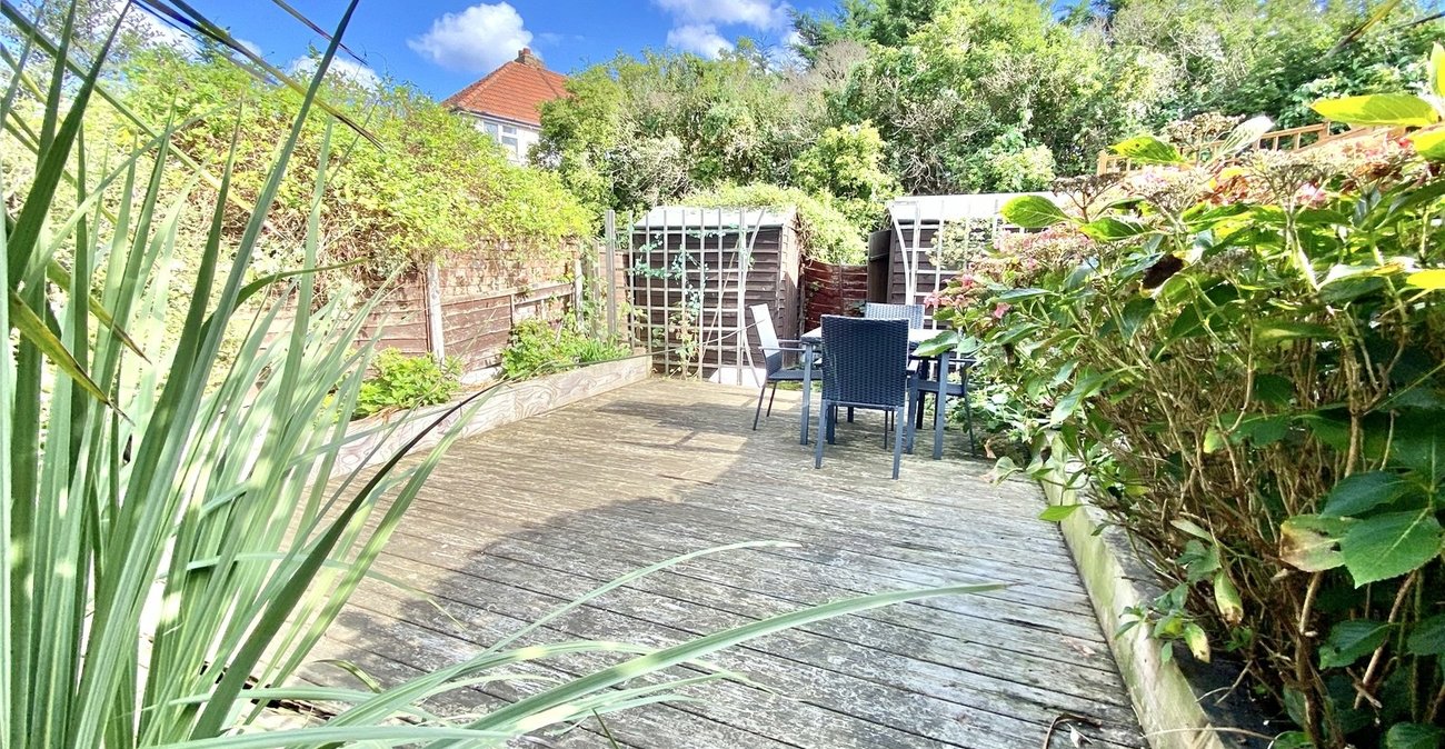 2 bedroom house for sale in Sidcup | Robinson Jackson