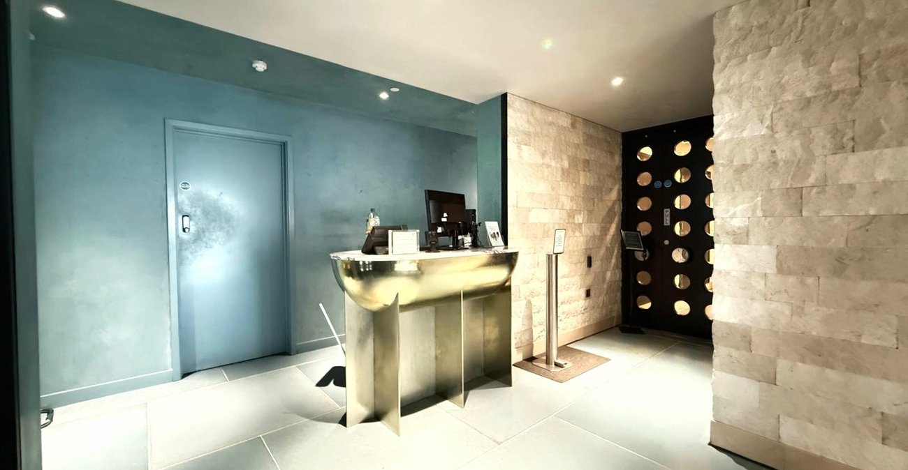 1 bedroom property for sale in London | Robinson Jackson