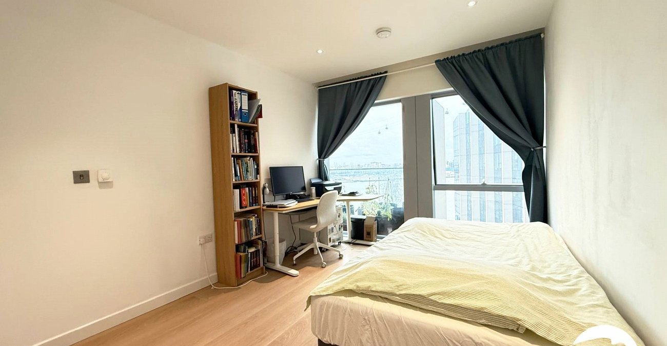 1 bedroom property for sale in London | Robinson Jackson
