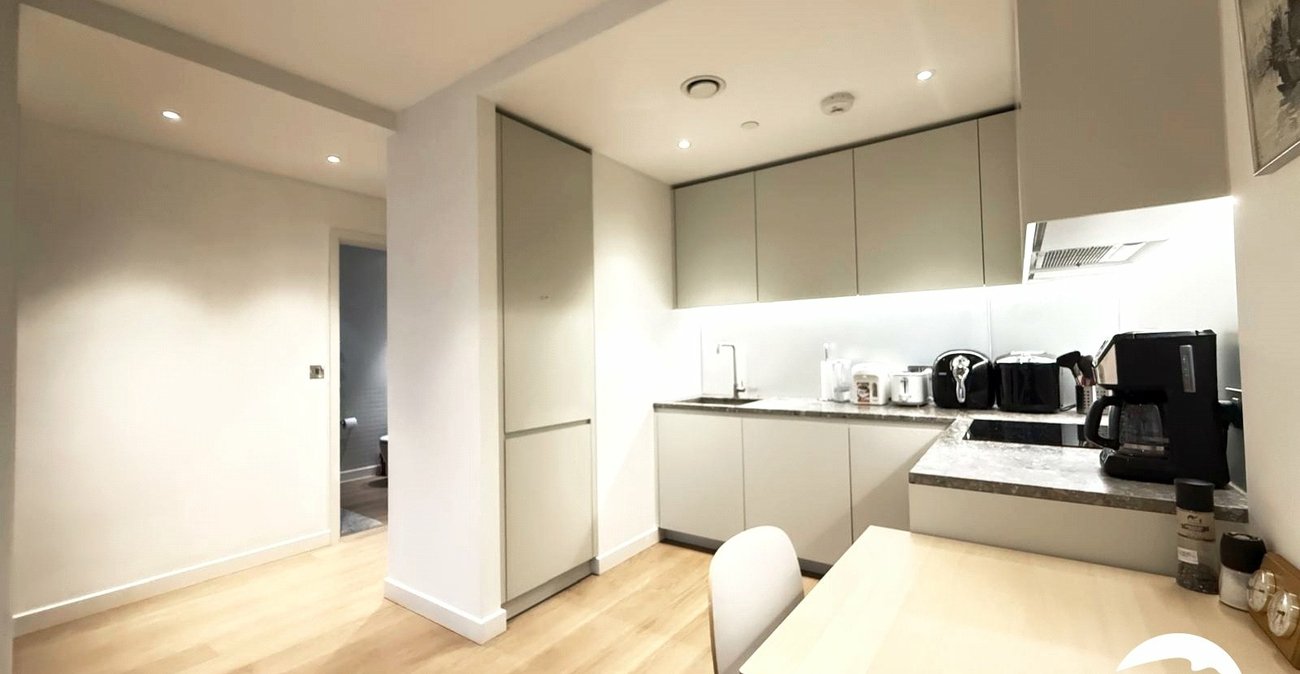 1 bedroom property for sale in London | Robinson Jackson