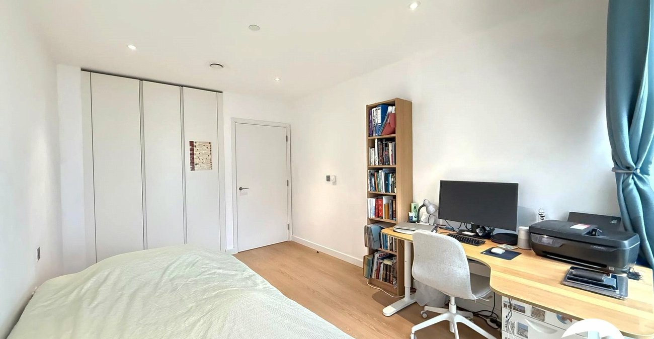 1 bedroom property for sale in London | Robinson Jackson