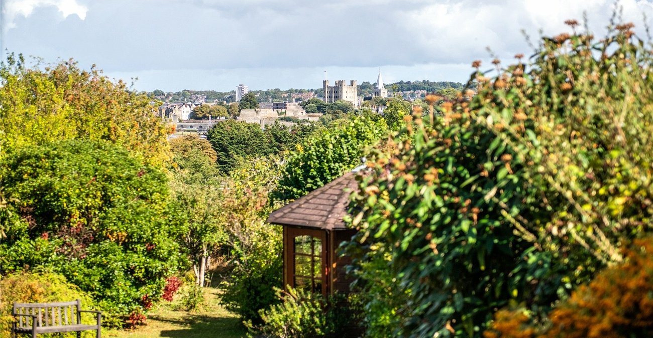 3 bedroom house for sale in Rochester | Robinson Michael & Jackson