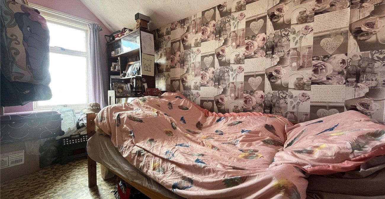 3 bedroom house for sale in Rochester | Robinson Michael & Jackson