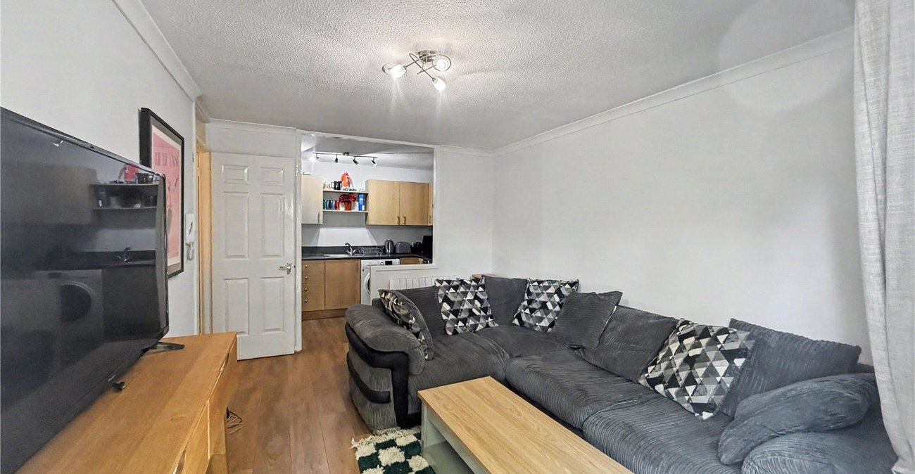 2 bedroom property for sale in Grange Road | Robinson Michael & Jackson
