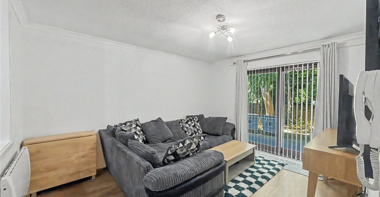 2 bedroom property for sale in Grange Road | Robinson Michael & Jackson