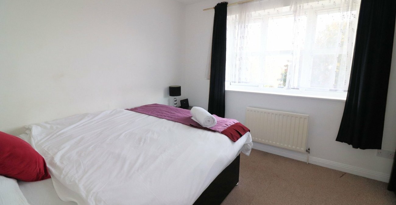 2 bedroom house for sale in Slade Green | Robinson Jackson