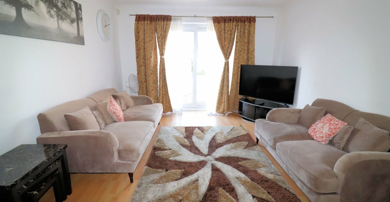 2 bedroom house for sale in Slade Green | Robinson Jackson