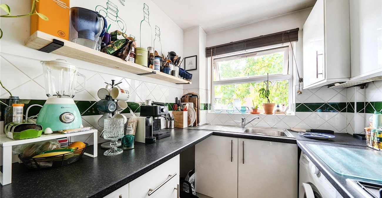 2 bedroom property for sale in Forest Hill | Robinson Jackson
