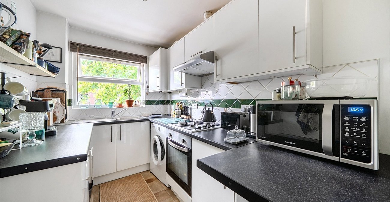 2 bedroom property for sale in Forest Hill | Robinson Jackson