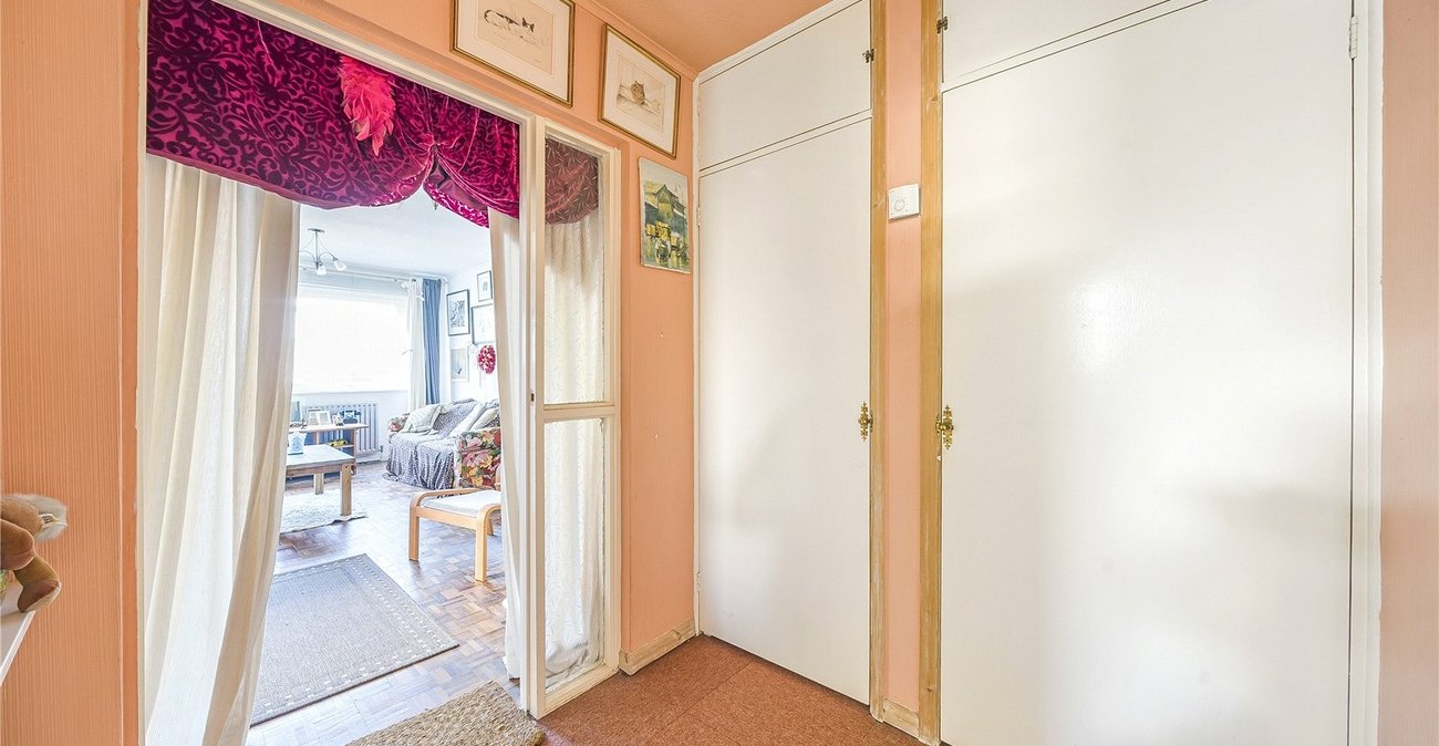 1 bedroom property for sale in  | Robinson Jackson