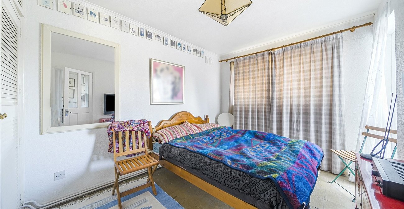 1 bedroom property for sale in  | Robinson Jackson