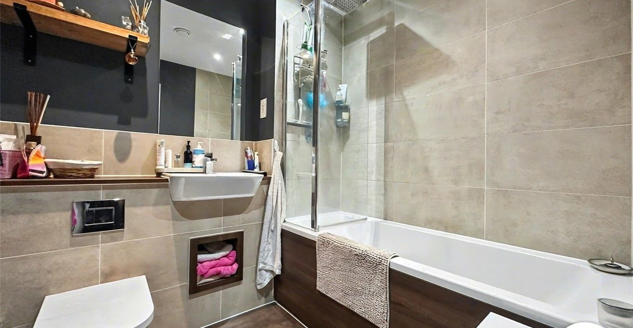 1 bedroom property for sale in Chatham | Robinson Michael & Jackson