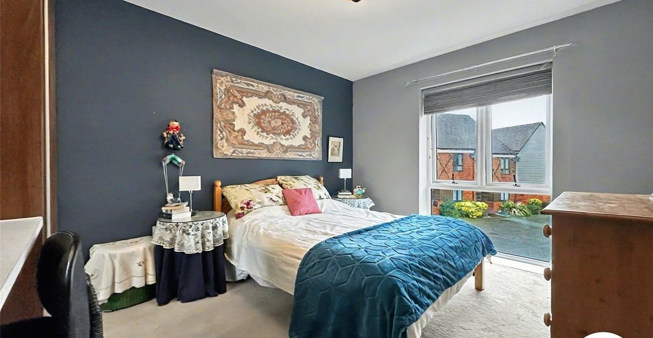 1 bedroom property for sale in Chatham | Robinson Michael & Jackson