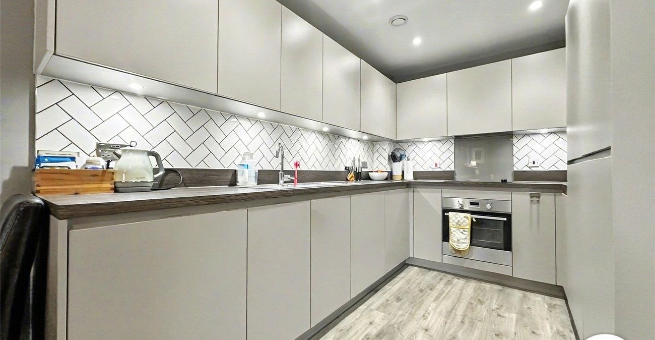 1 bedroom property for sale in Chatham | Robinson Michael & Jackson